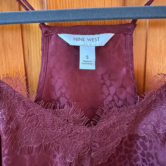 Nine West Burgundy Lace Trim Satin Camisole - Women's Small, Like New - Picture 2 of 8